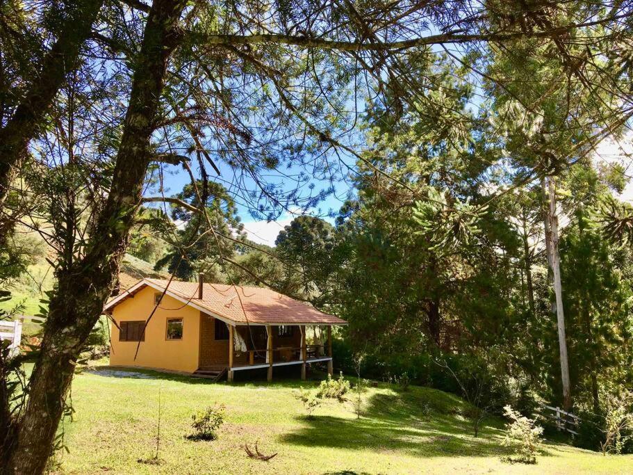 Casa Cipreste No Refugio Pinheiro Beira Rio Sapucai-Mirim