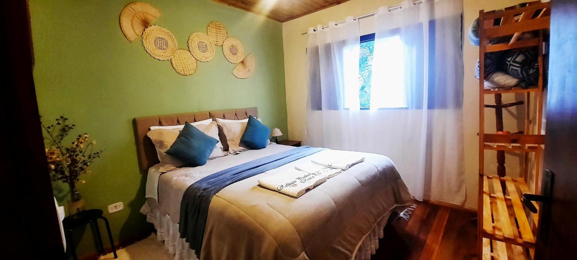 Casa Cipreste No Refugio Pinheiro Beira Rio Holiday home *
