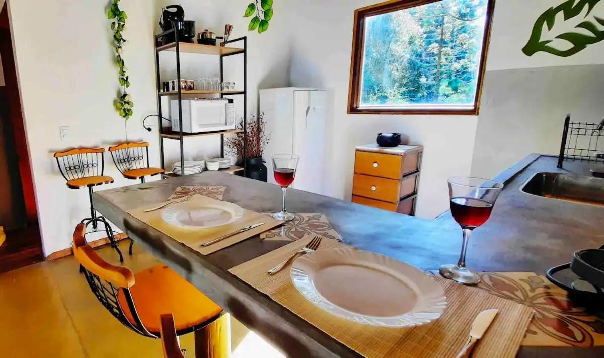 Casa Cipreste No Refugio Pinheiro Beira Rio Holiday home Sapucai-Mirim
